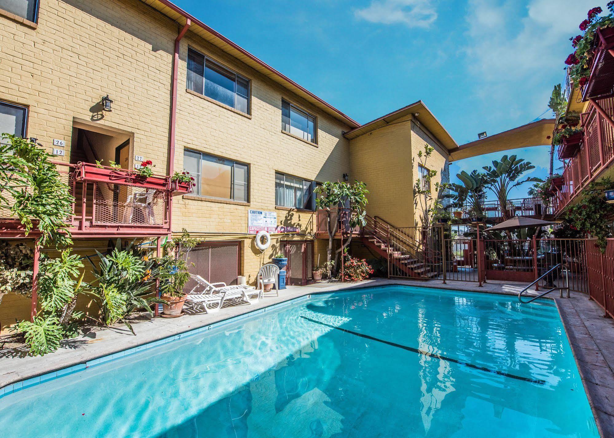 Hollywood Downtowner Inn Los Angeles Bagian luar foto